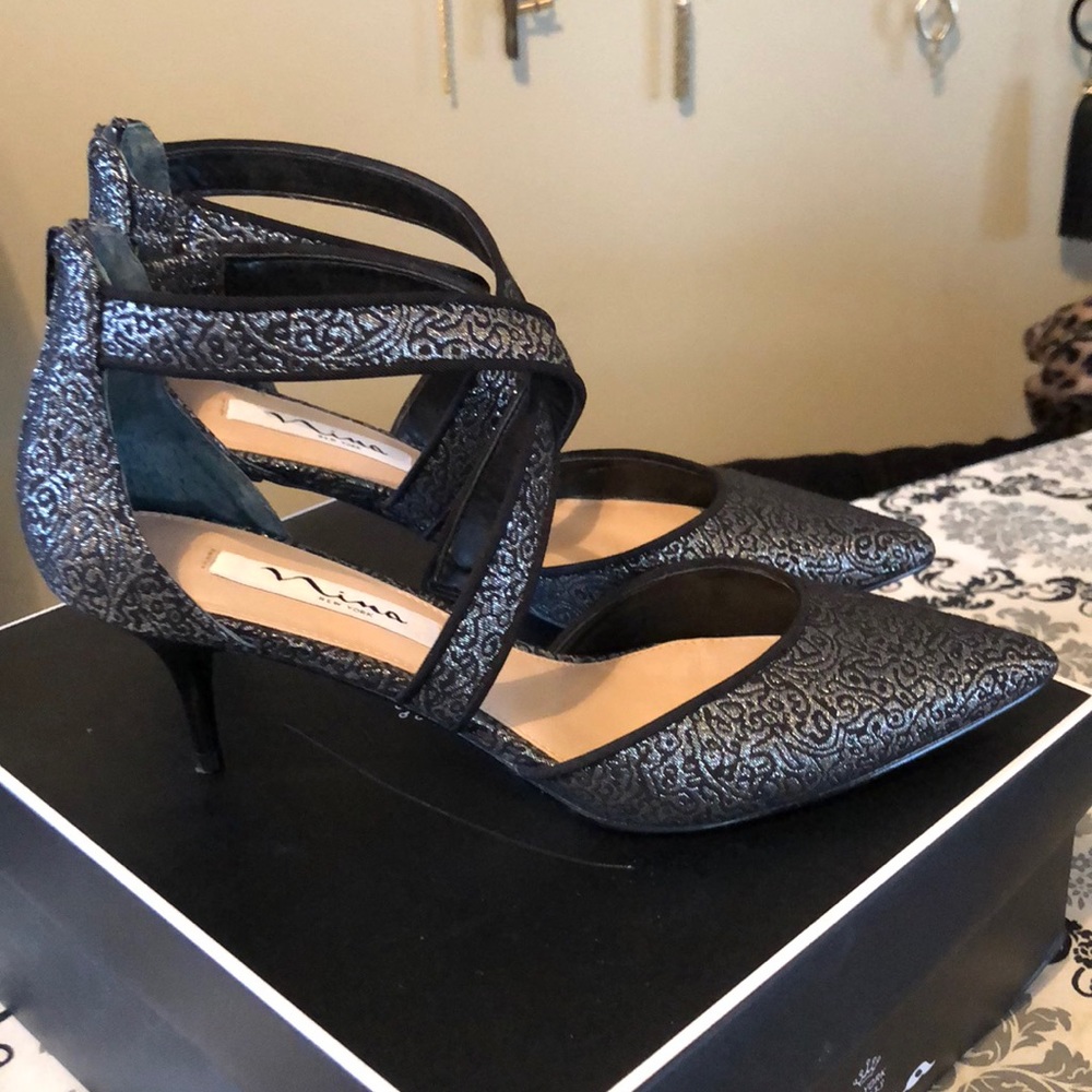 Beautiful Nina dress shoes